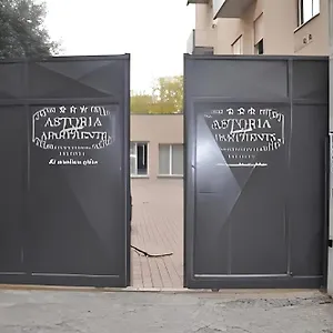 κάντε κράτηση εδώ